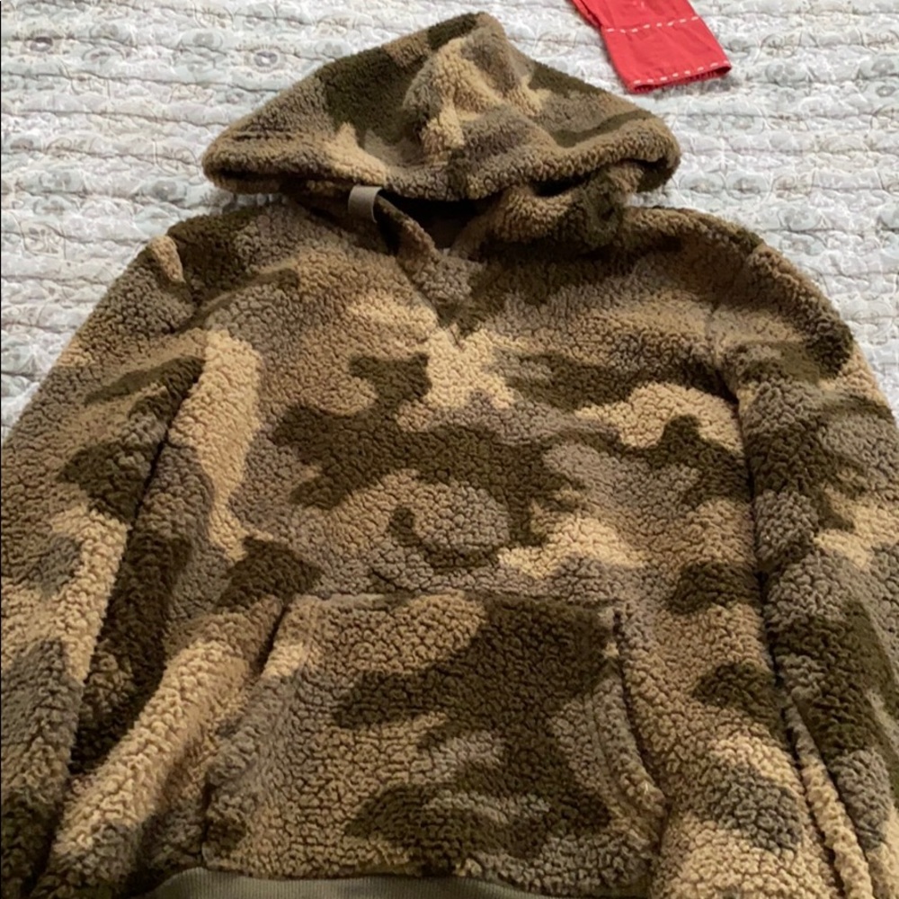 Camo hoodie